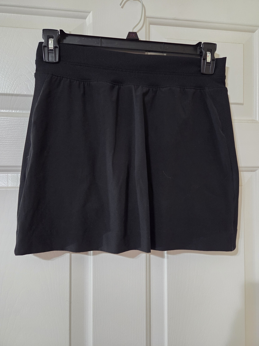 Women's Black Performance Skort